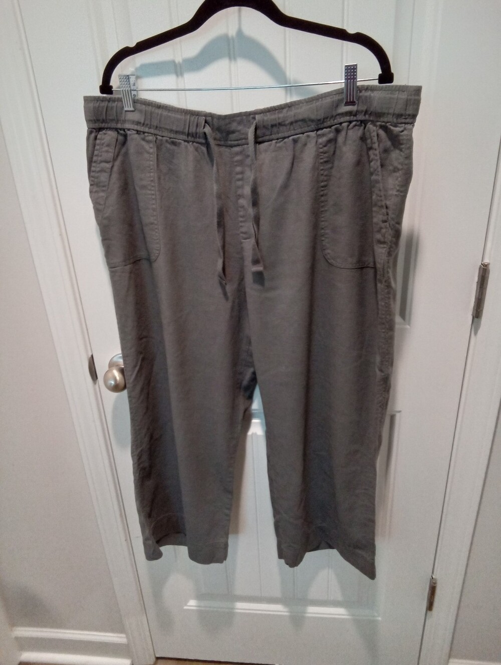 Ellen Tracy Size XL Gray Linen Casual Capris